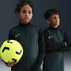 Academy Voetbaltrainingstop met Dri-FIT, lange mouwen en korte rits voor kids