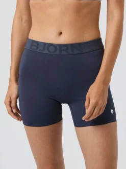 Ace Stretch short