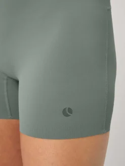 Ace Stretch Shorts