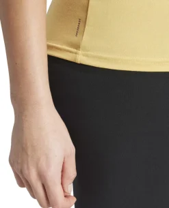 AEROREADY Train Essentials Minimal Branding V-hals shirt