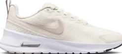 Air Max Nuaxis sneakers