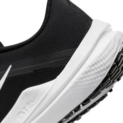 Air Winflo 10 Road hardloopschoenen