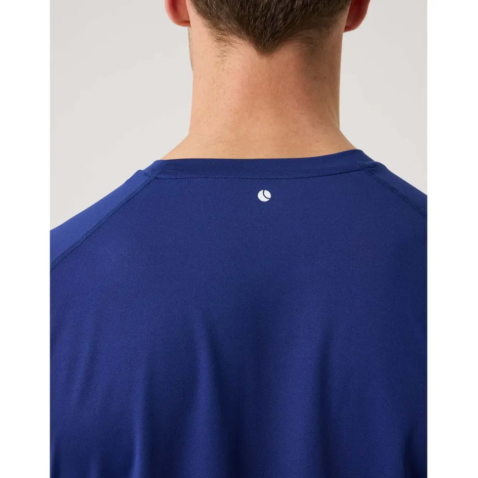 athletic t-shirt