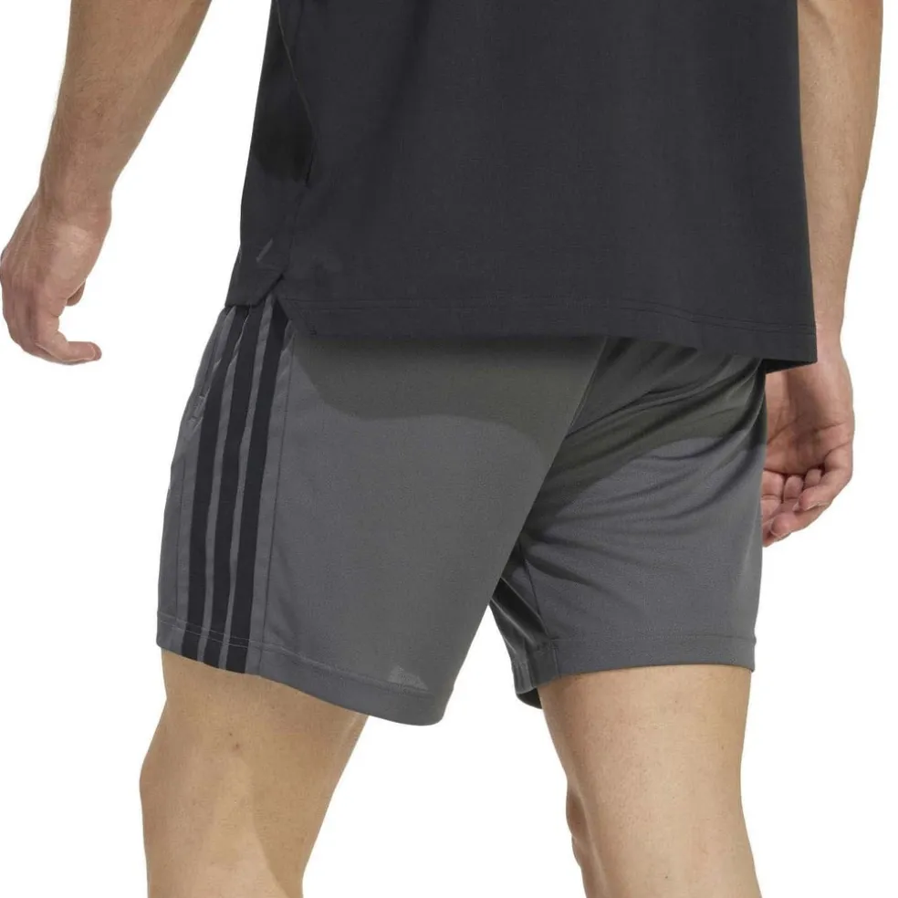 basic trainingsshorts