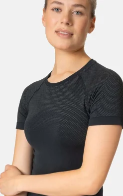 Bl Top Crew Neck S/s Performance Light E