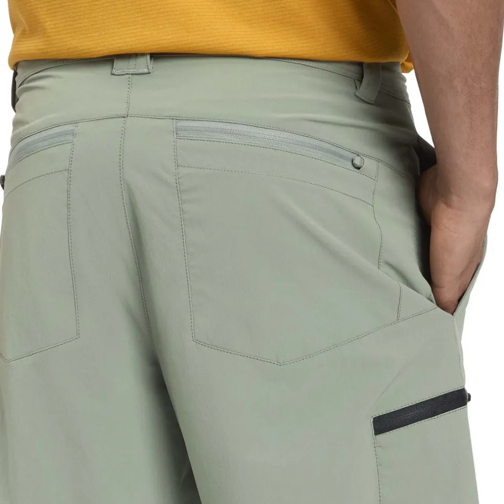 Cameron Shorts outdoor