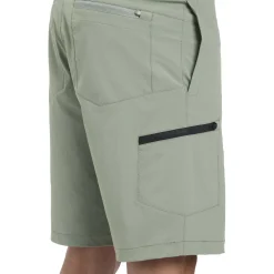 Cameron Shorts outdoor