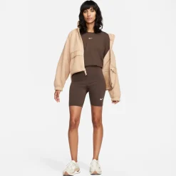 Classic High-Waisted 8