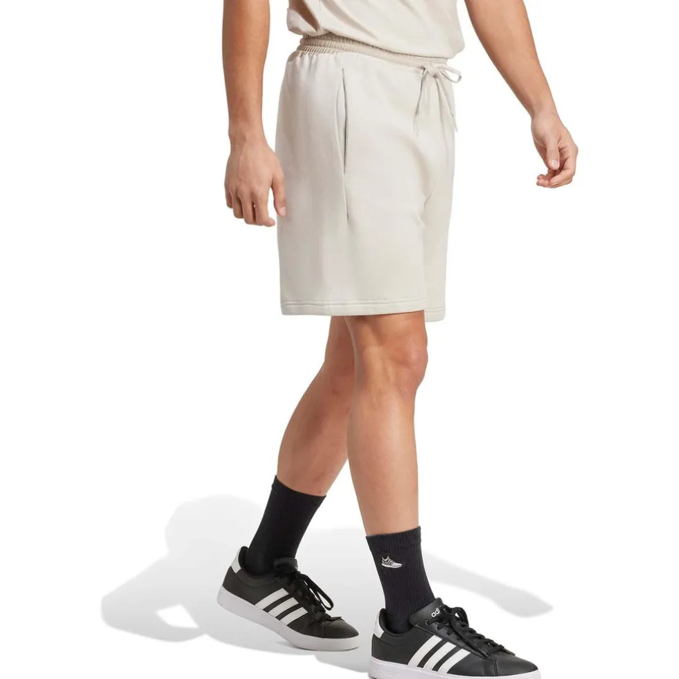 Collegiate Short