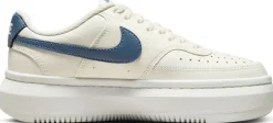 Court Vision Alta sneakers