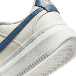 Court Vision Alta sneakers