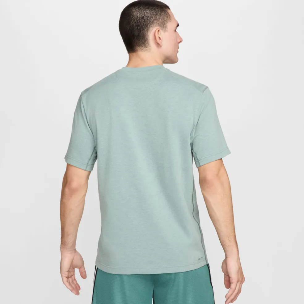 Dri-FIT Primary t-shirt