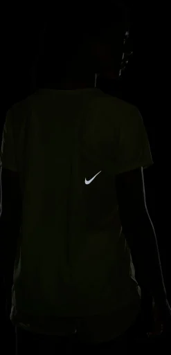 Dri-FIT Race shirt