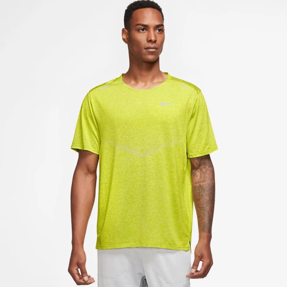 Dri-FIT Rise 365 t-shirt