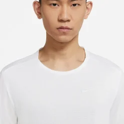Dri-FIT Rise 365 t-shirt