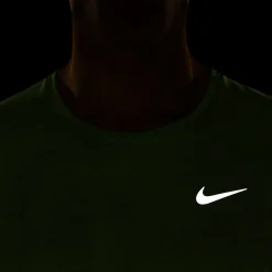 Dri-FIT Run Division shirt