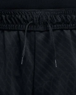 Dri-FIT Strike kids short