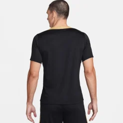 Dri-FIT Strike shirt