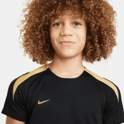 Dri-FIT Strike shirt