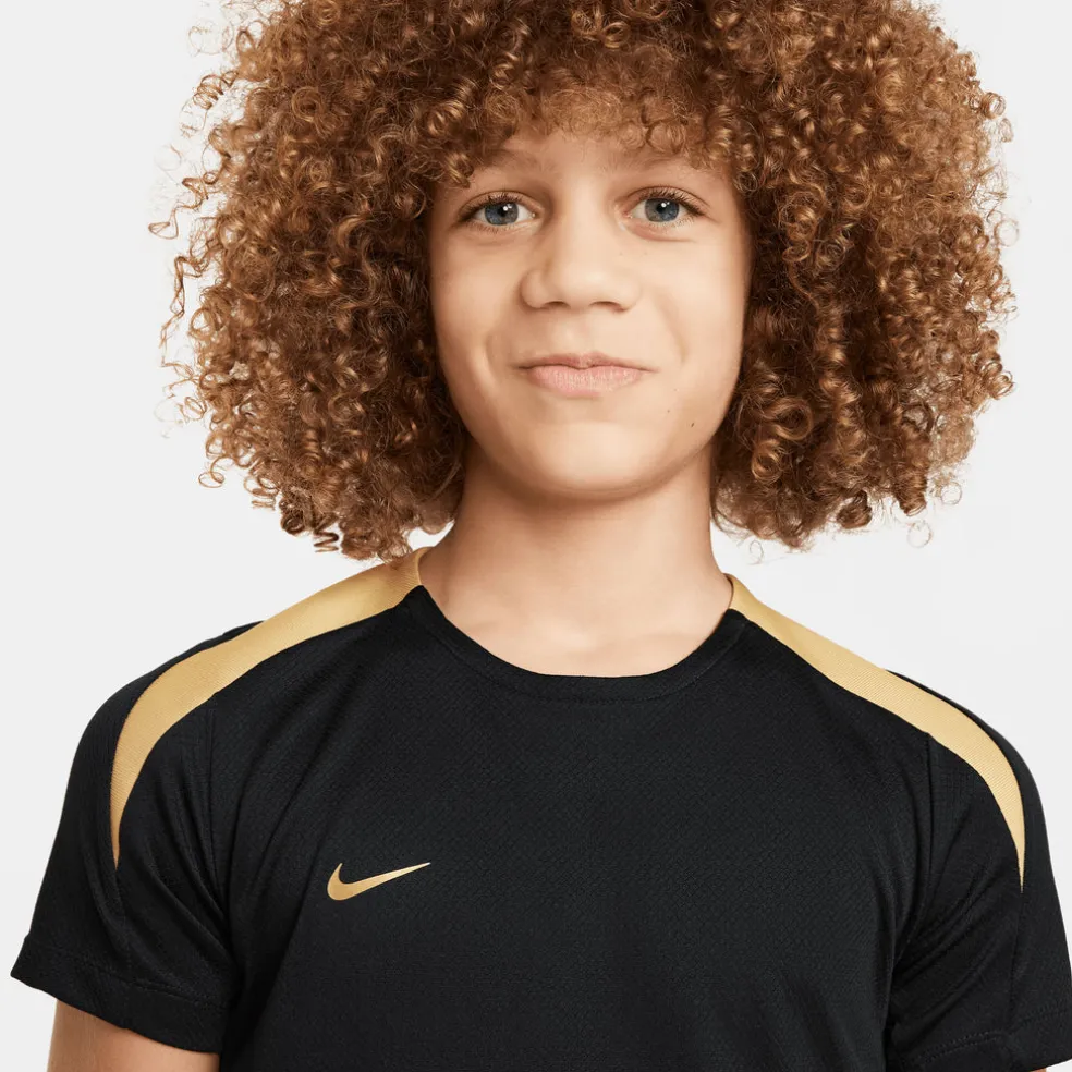 Dri-FIT Strike shirt