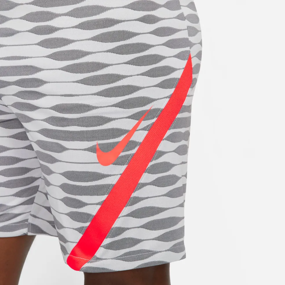 Dri-FIT Strike short