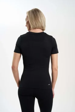 Essential shirt