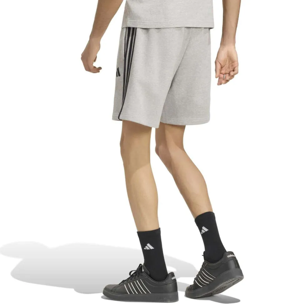 Essentials short