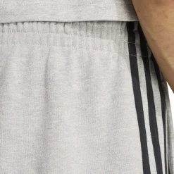 Essentials short
