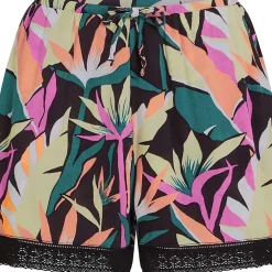 Essentials Tokeena Shorts