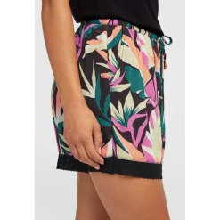 Essentials Tokeena Shorts
