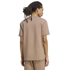 Essentials T-shirt