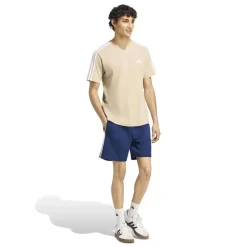 Essentials T-shirt