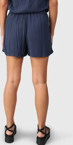 Essia Women Shorts