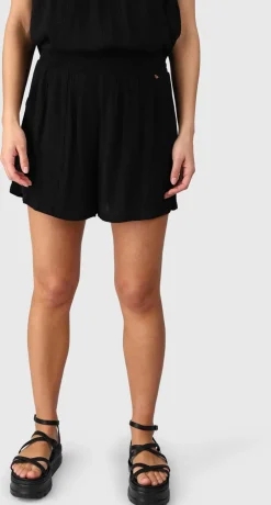 Essia Women Shorts