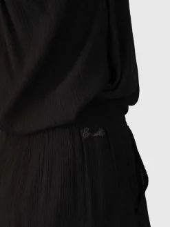 Essia Women Shorts