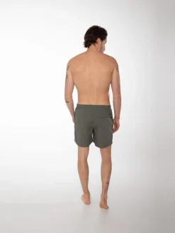 Faster Beachshort