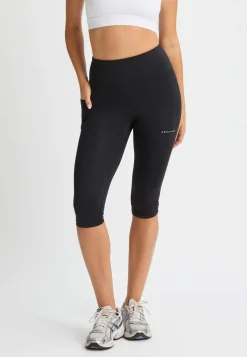 flattering high waist capri legging