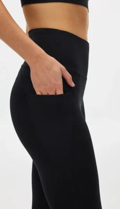 Flattering High Waist 7/8 Tights