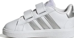 Grand Court Lifestyle sneakers