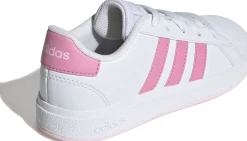 Grand Court Lifestyle Tennis Lace-Up sneakers