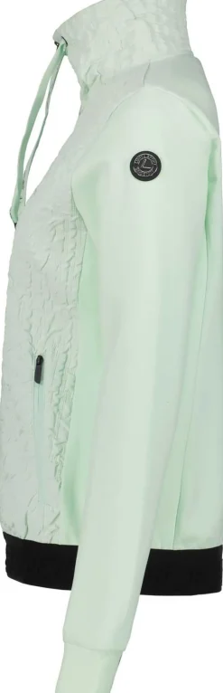 Isovuori vest