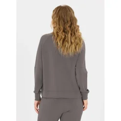 jacey sweater