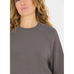 jacey sweater