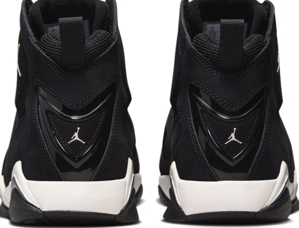 Jordan True Flight sneakers
