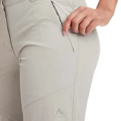 Manika Shorts outdoor