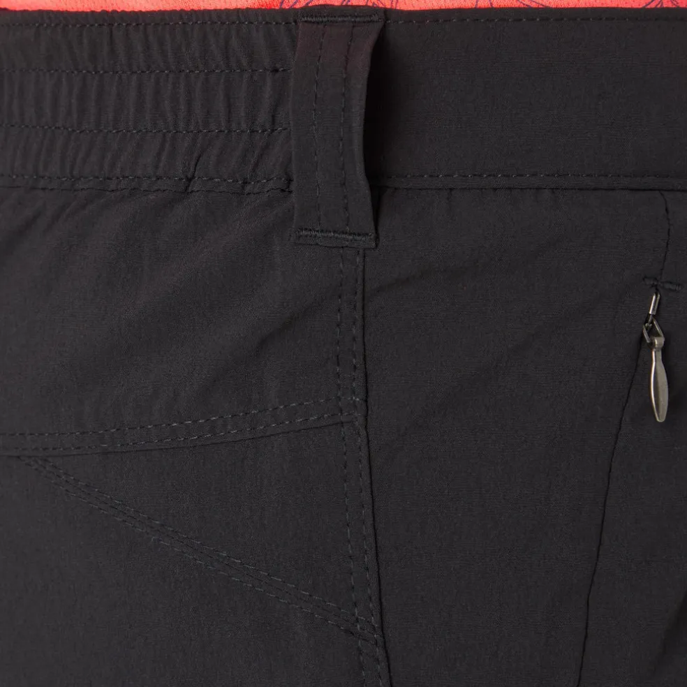 Manika Shorts outdoor