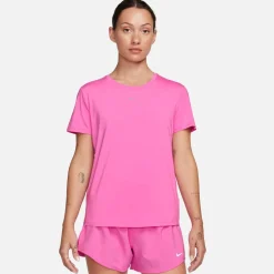 One Classic shortsleeve shirt