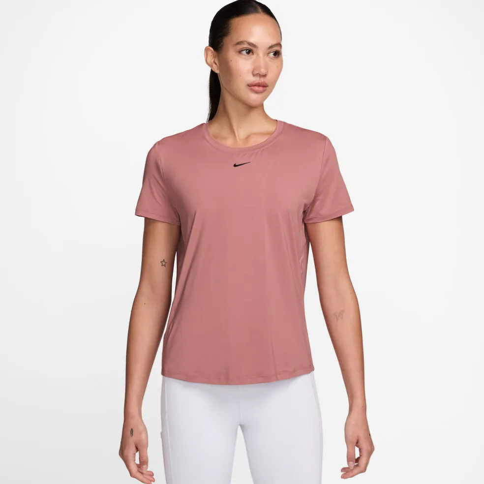 One Classic shortsleeve shirt