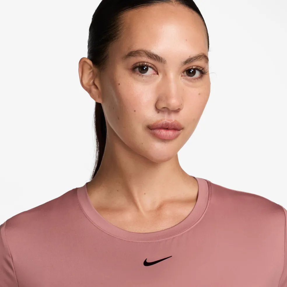 One Classic shortsleeve shirt
