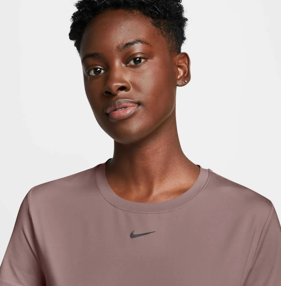 One Classic shortsleeve shirt